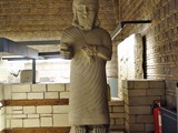 Statue von Knig Tarhunza, 318 cm hoch, 
Malatya, 
8. Jh. v. Chr.